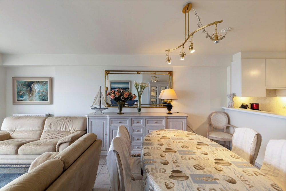 Apartment in Blankenberge With Sea Views