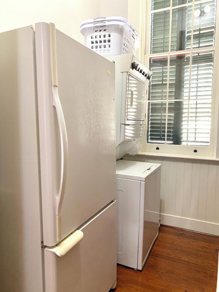 French Quarter Lanaux Mansion B & B