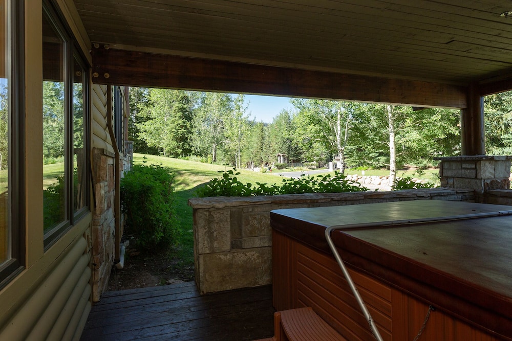 Double Eagle at Deer Valley Resort - Three Bedroom Condo with Hot Tub #17 3 Condo