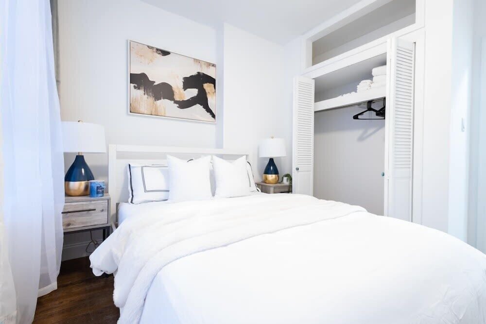 1435 UES Apartment