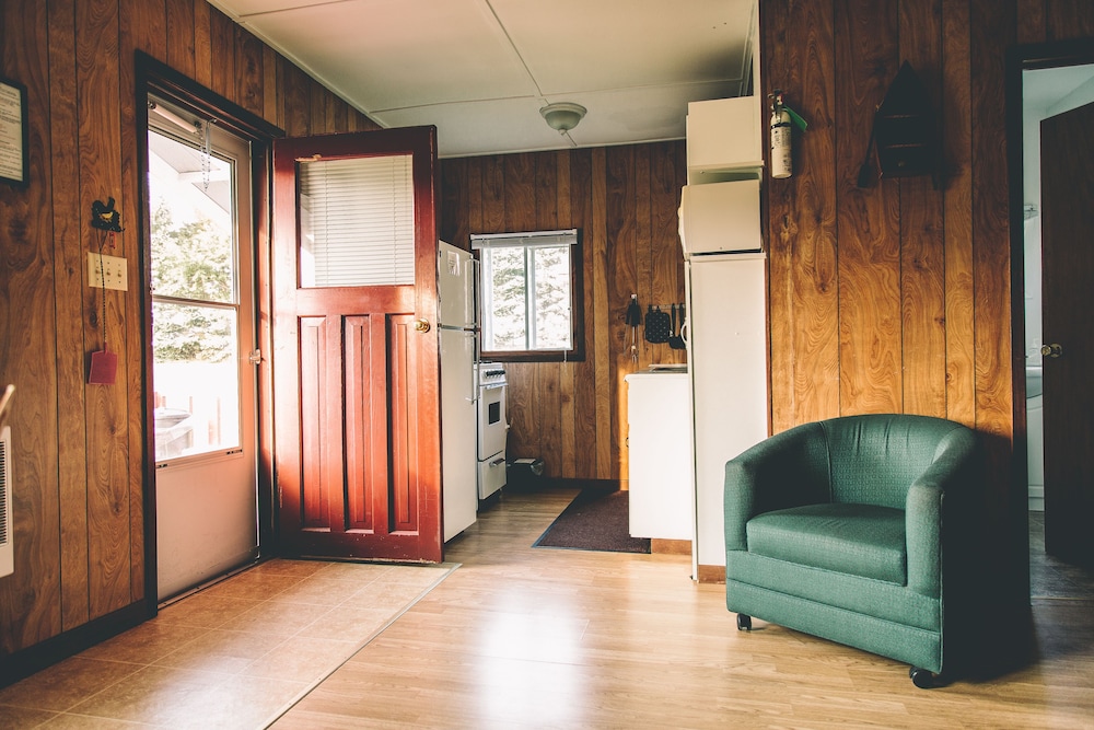 Island Life Cottage
