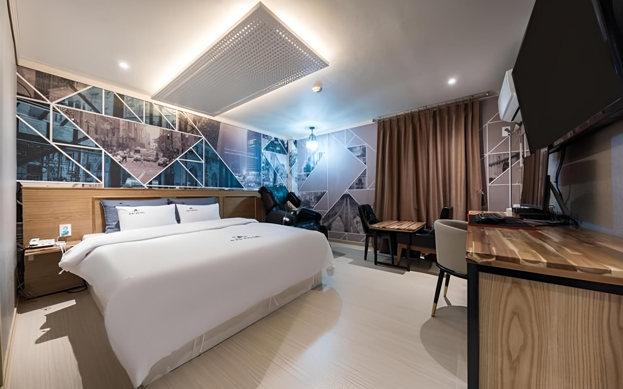 Ansan AJU Hotel view 2
