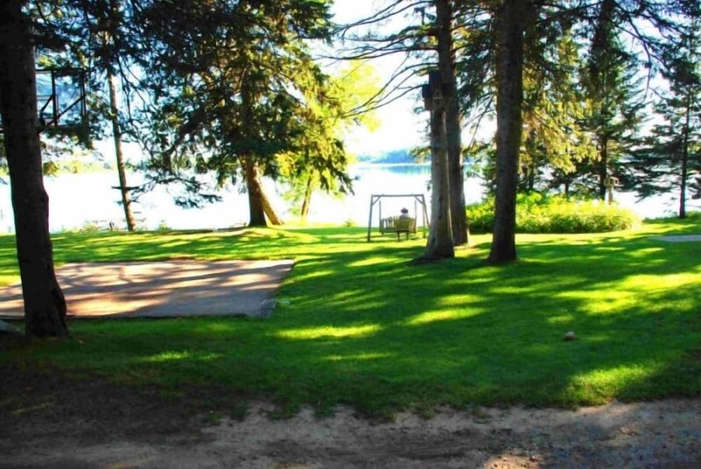 Crow Wing Crest Resort