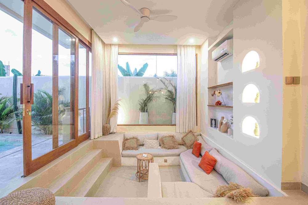Luxury 4BR Villa With Private Pool in Canggu