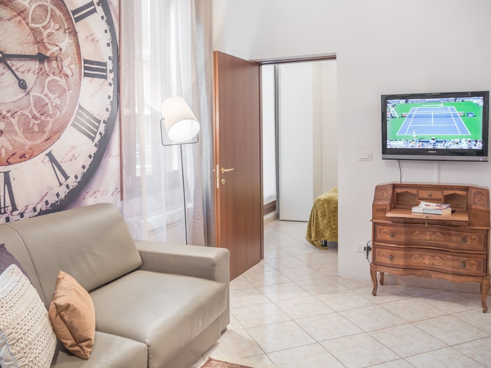San Polo Canal View Apartments