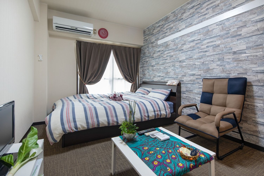 Tatsuya house 411 view 2