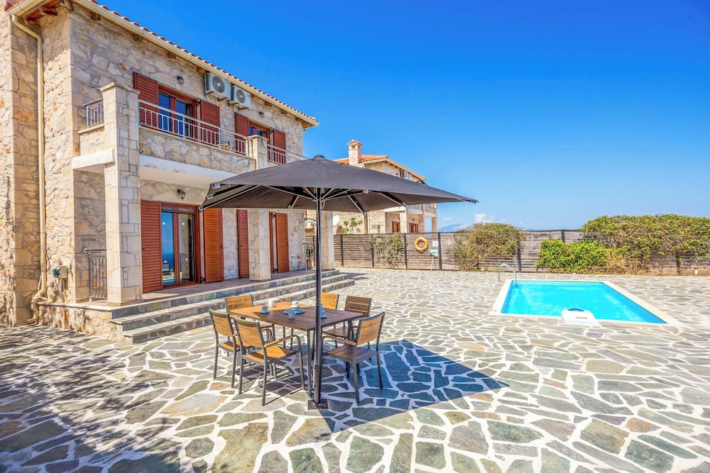 Orient Villa