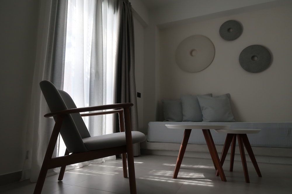 Blé Suites Santorini