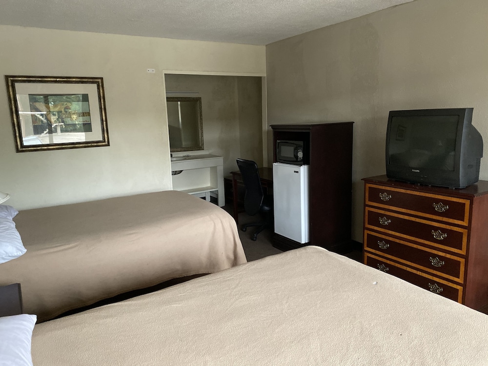 Cozy Inn view 4