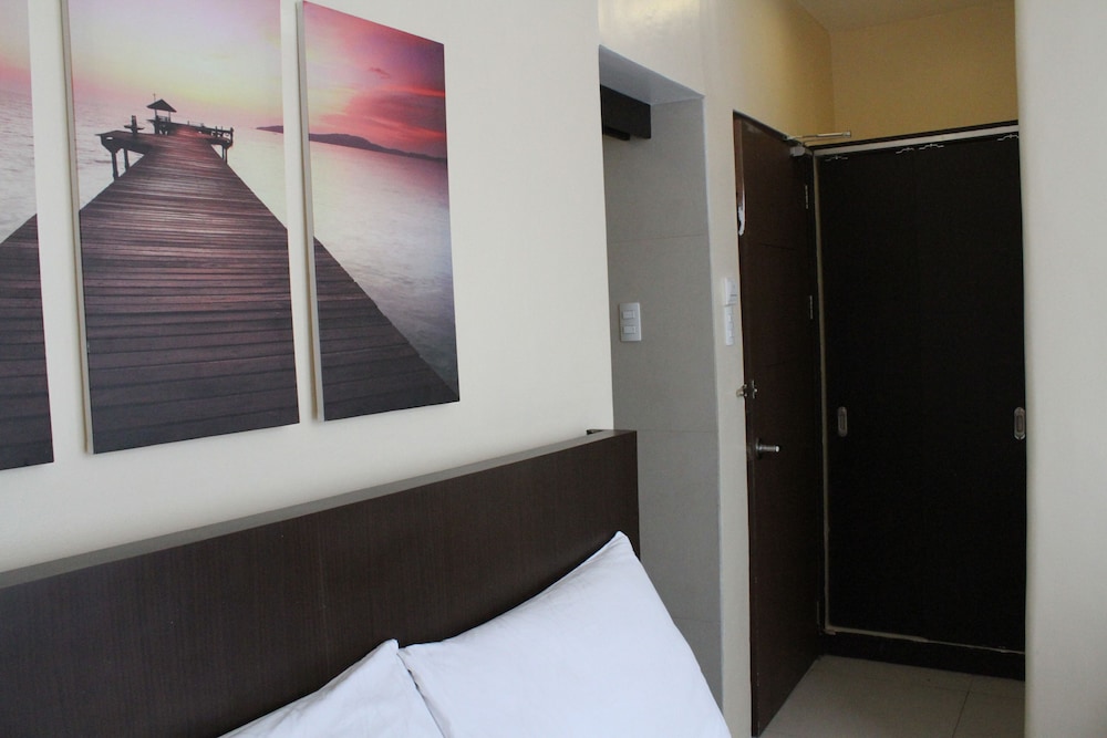 Ocean Suites Boutique Hotel