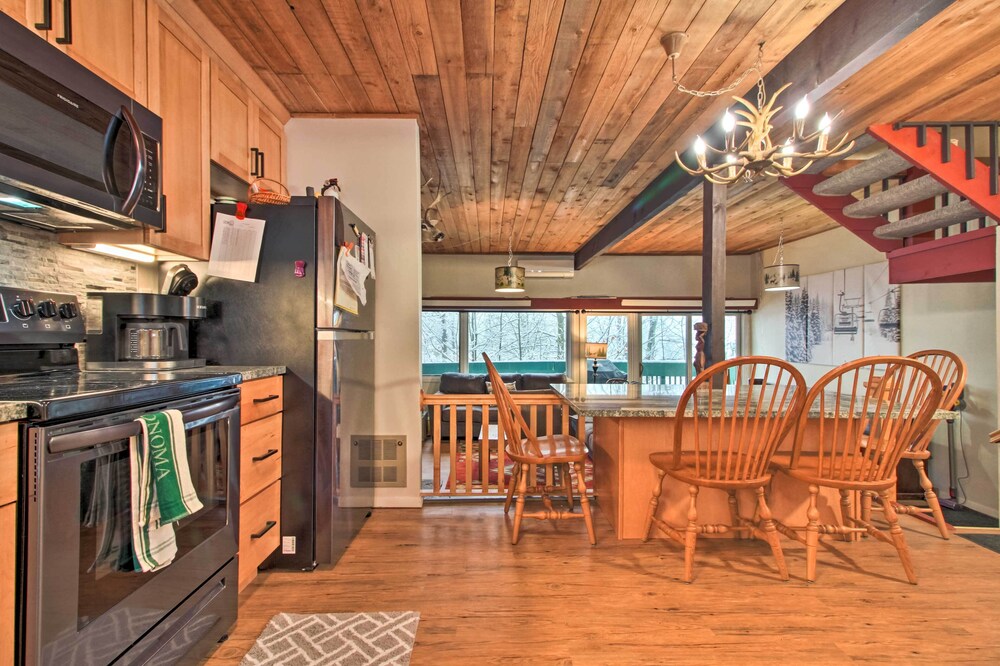 Ludlow Vacations - Ludlow Vacation Rental - Steps to Ski Lift! - Property Image 29
