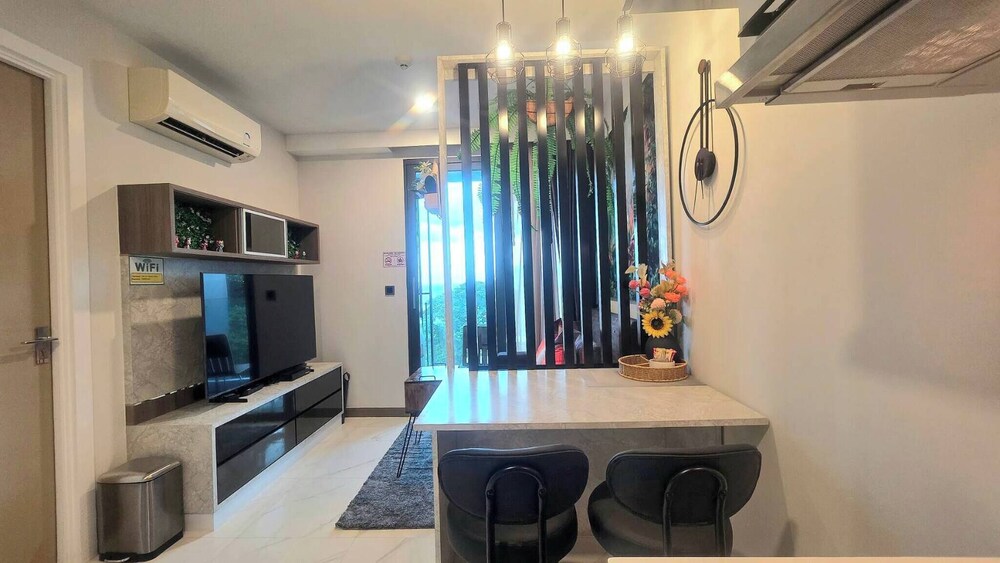 Room-a304 - 1 Bedroom Condo With Sea Vie