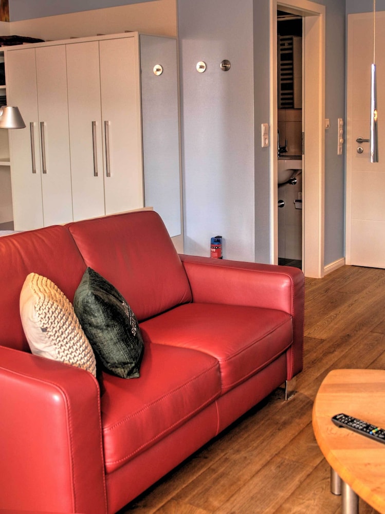ney.land apartments
