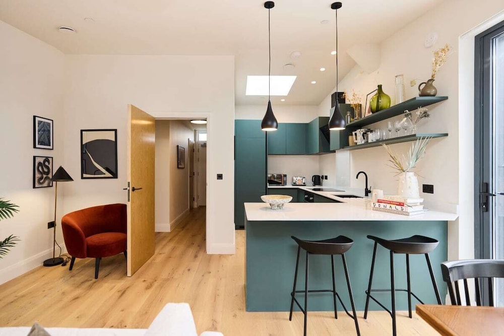 The Woodford Paradise - Homely 2bdr House With Terrace