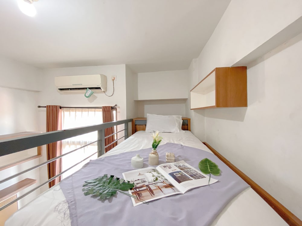 Tidy Trendy Studio Apartment Dave