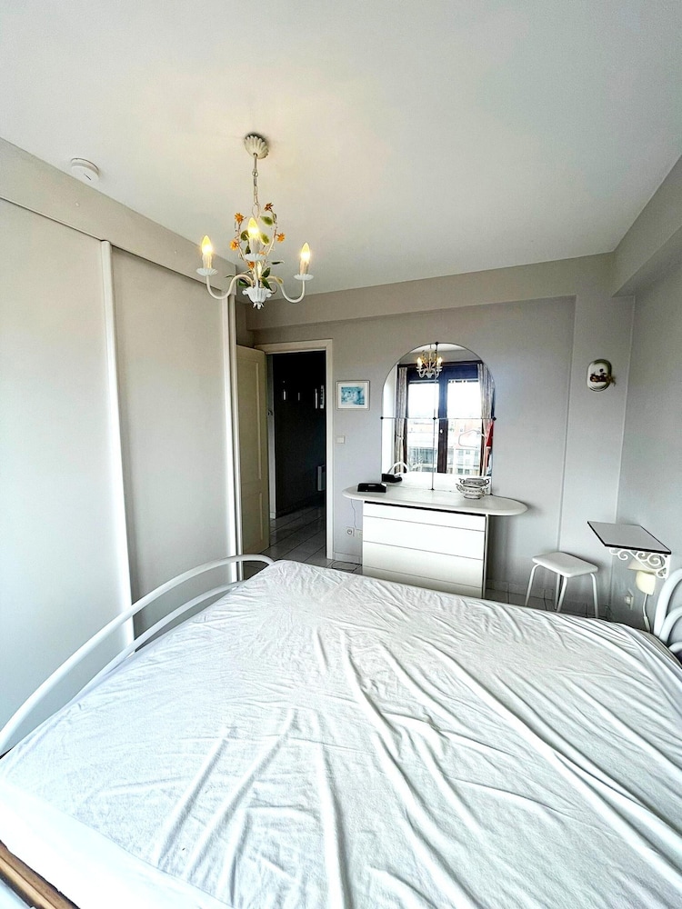 Apartment Near Epernay Square