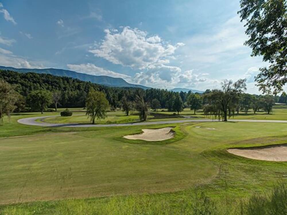 Charlottes Haus by Jackson Mountain Rentals