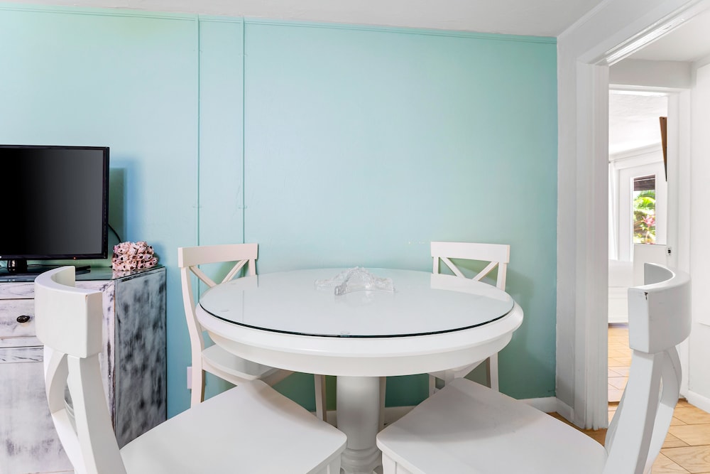 Bianco Sands by Beachside Management - Property Image 24