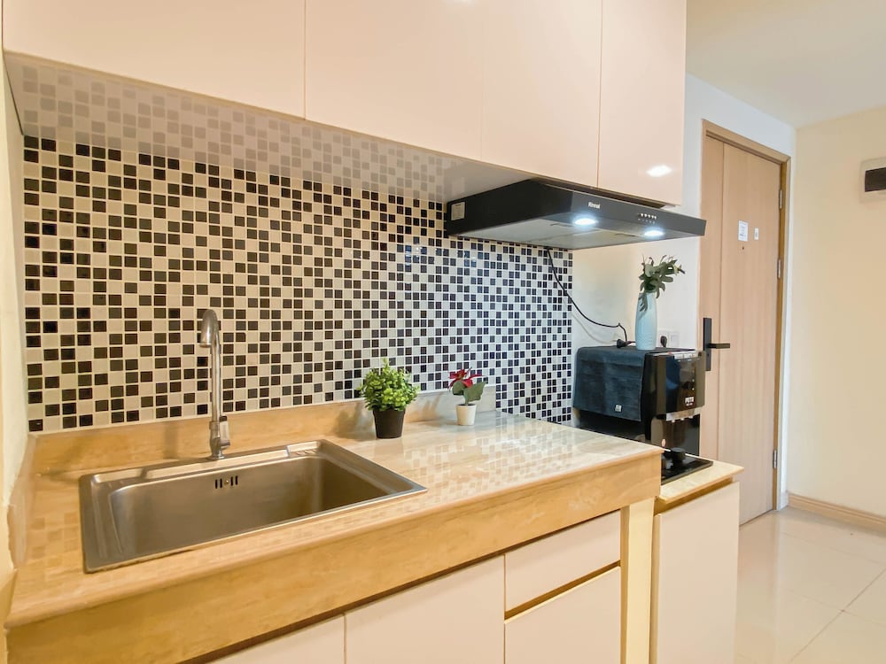3Br Apartment Near Dian Harapan School At Meikarta