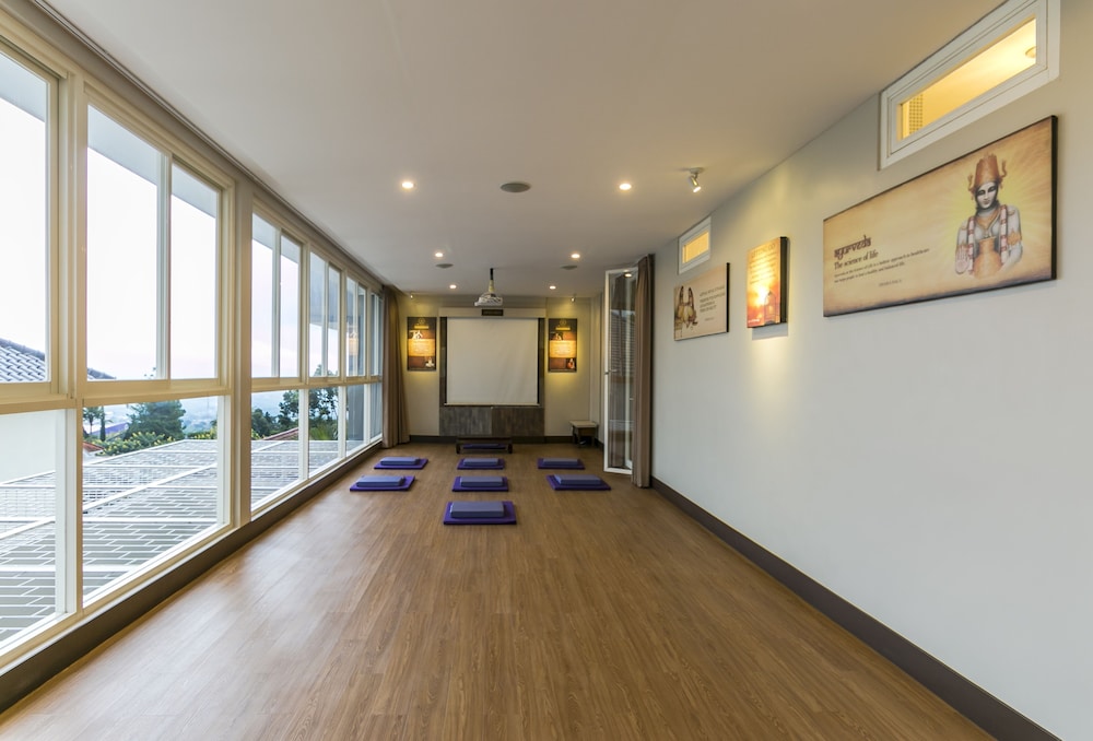 Dhanesvara Holistic Villa