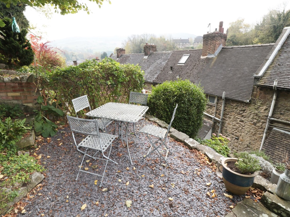 Holly Cottage
