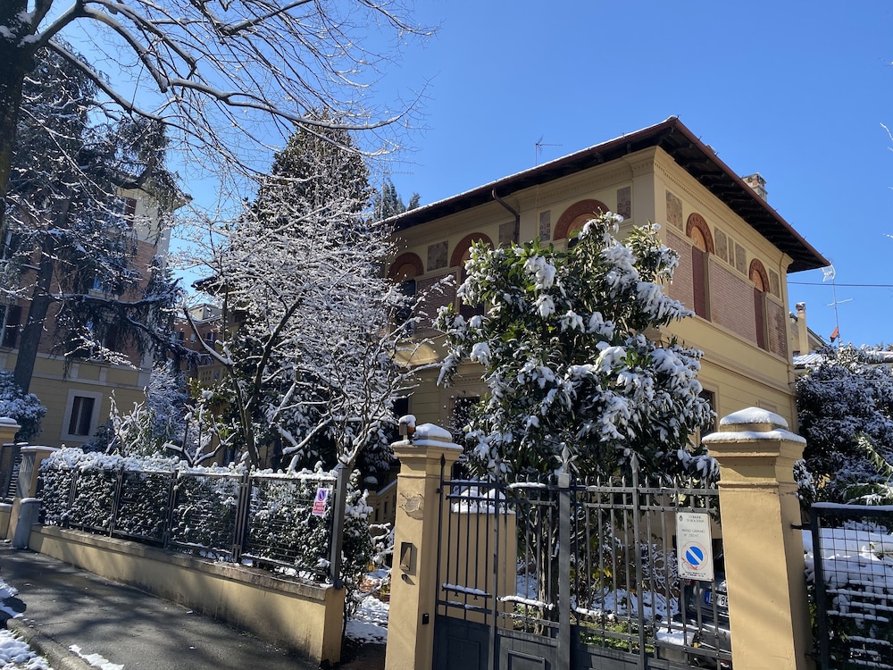 Villa Masi Rental Rooms view 5