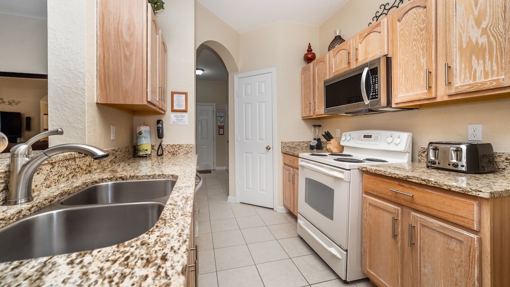 Windsor Hills Resort 3 Bedroom 1st Floor Condo with Resort Access 3 Condo