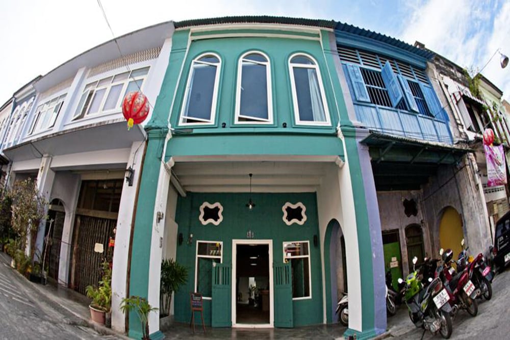 The Rommanee Boutique Guesthouse - Image 1