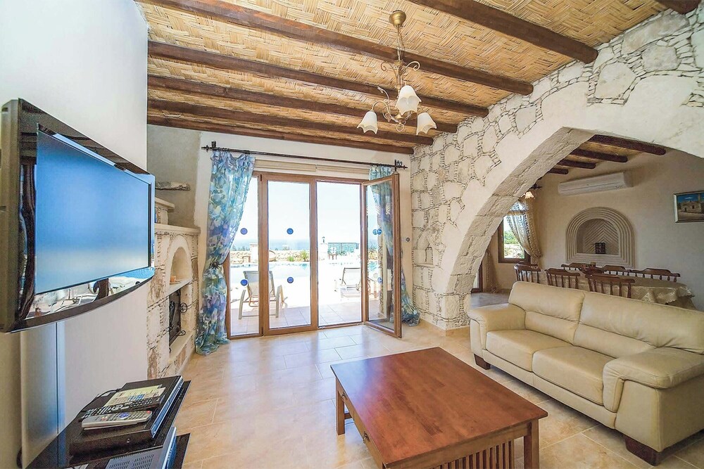 Villa Stavroulla
