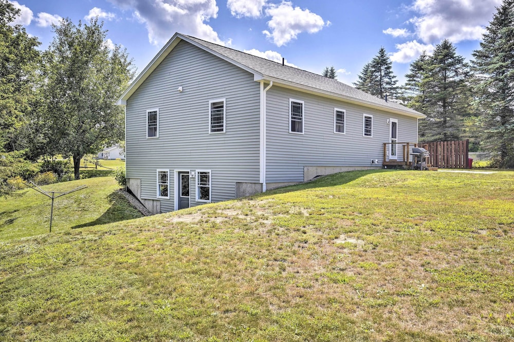 Sunny Morristown Home - Walk to Restaurants! view 3