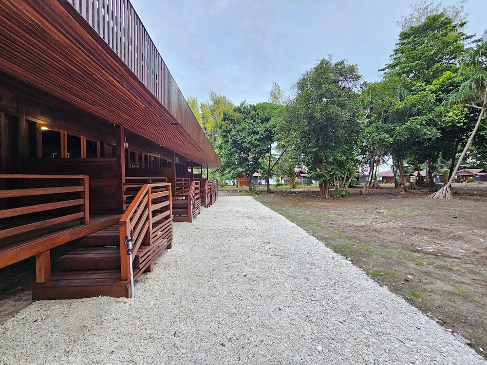 ANDAU DIVE RESORT - RAJA AMPAT