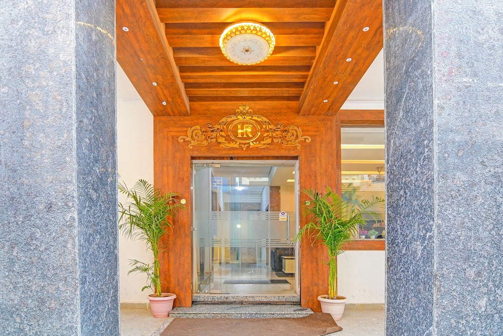 Fabhotel Rajdhani Residency