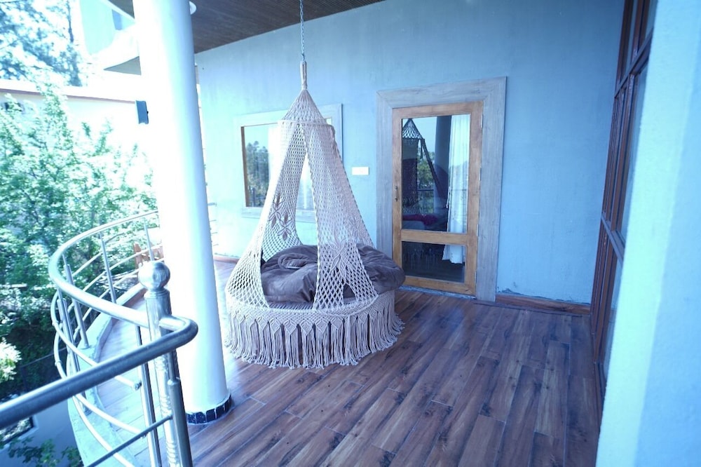Hotel Valna Estate Mountain View Kausani By HRG