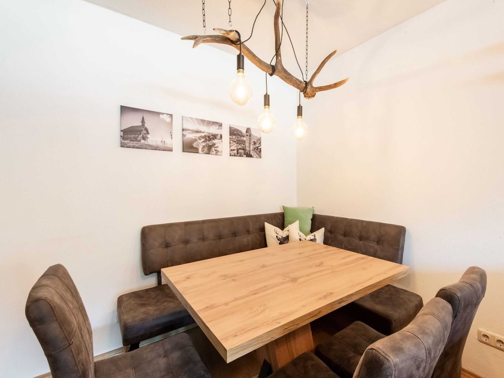 Child Friendly Apartment in Zell am See near Lake view 5