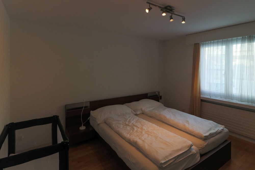 Apartments Cresta