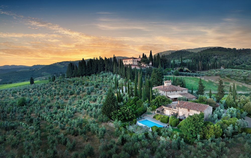 Il Casolese Vignamaggio Private Pool