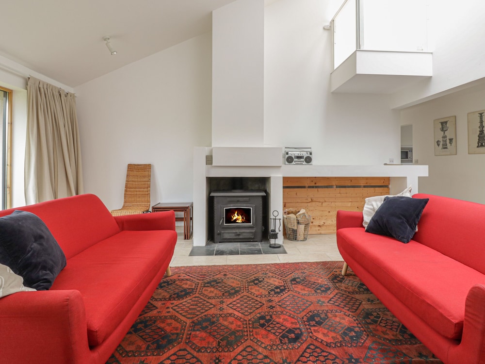 Frater House