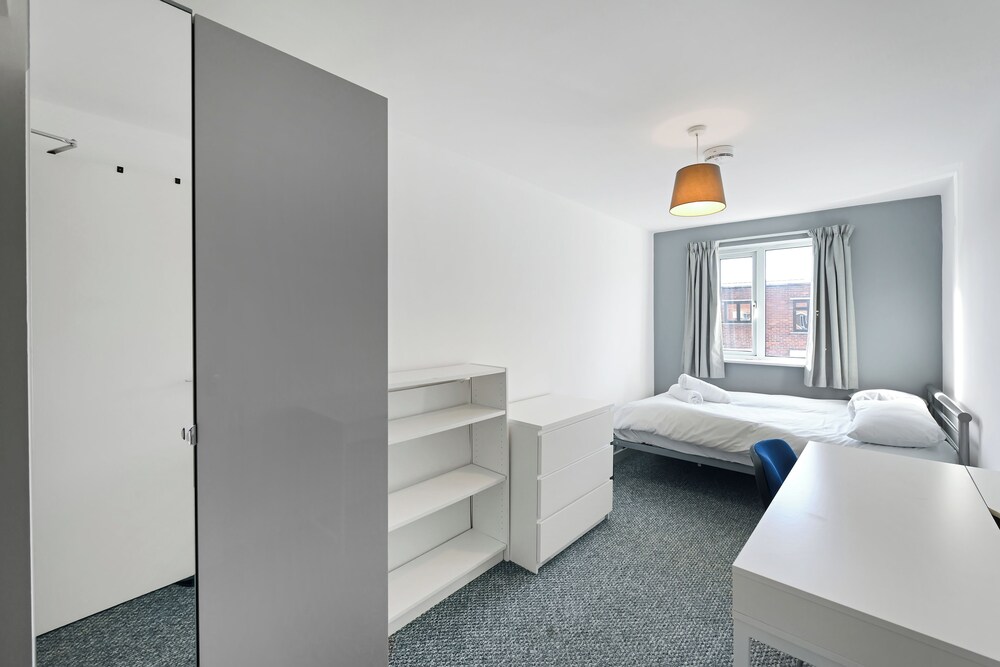 Montpellier Road 121