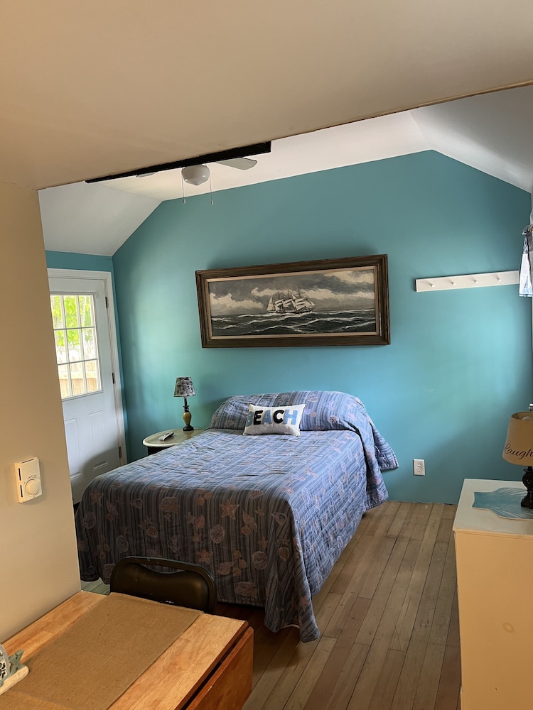 Marvin Gardens Motel