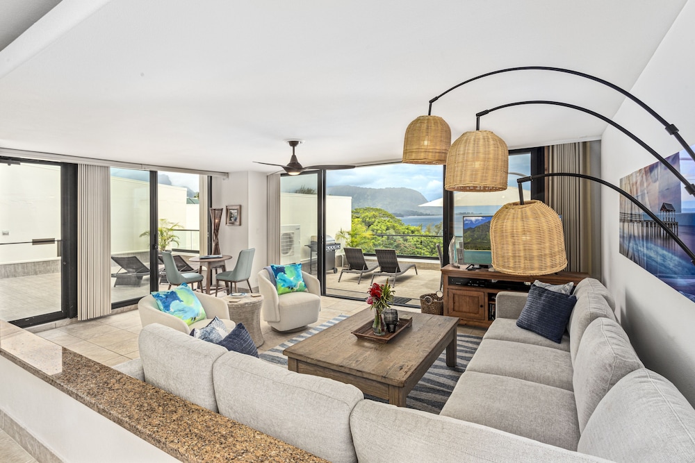 Puu Poa 312 2 Bedroom Condo