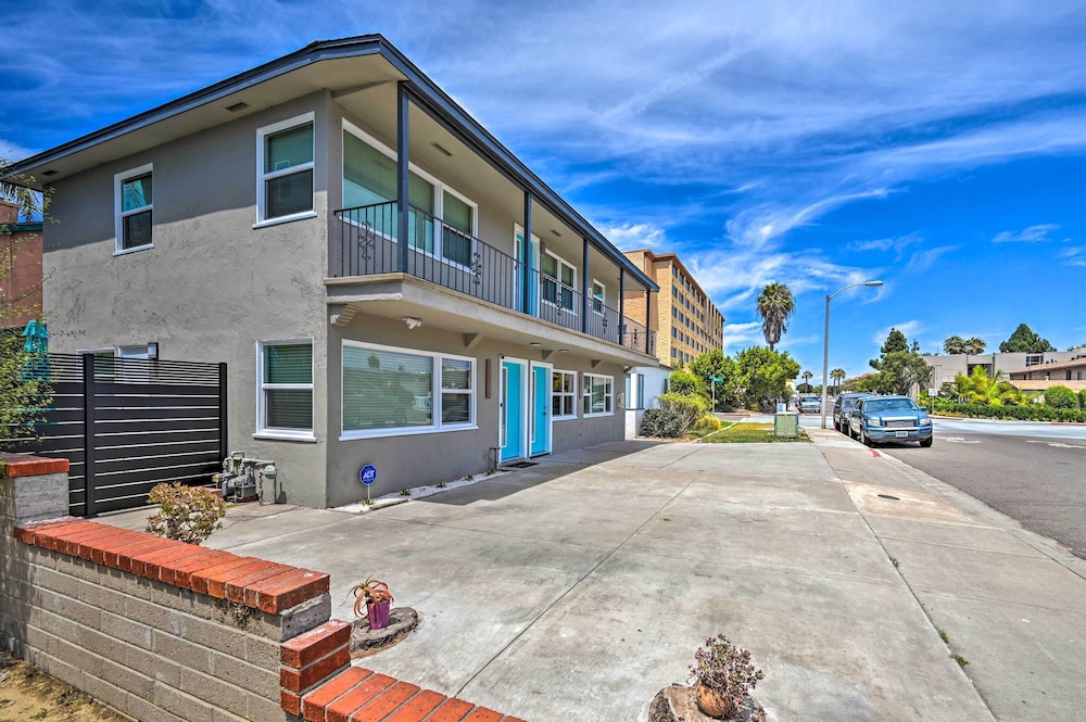 Mod San Diego Apt w/ Patio - Walk to Harbor! view 3