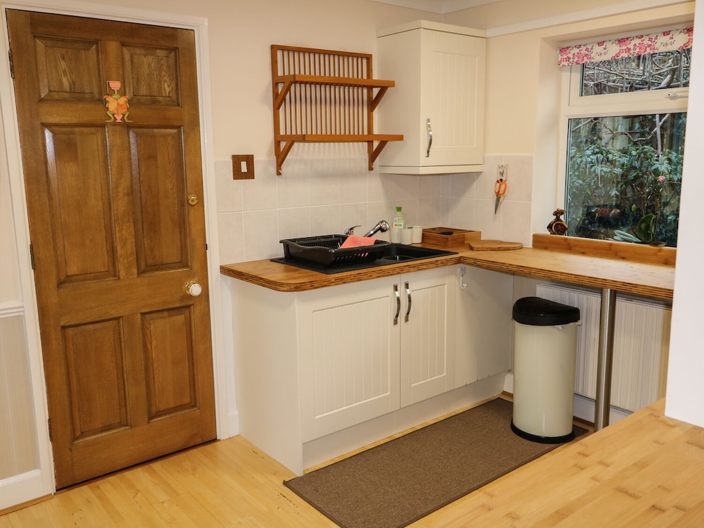 The Annex at 60 Rectory Lane view 5