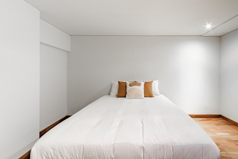 Horacio 1411 by Naya Homes photo 4