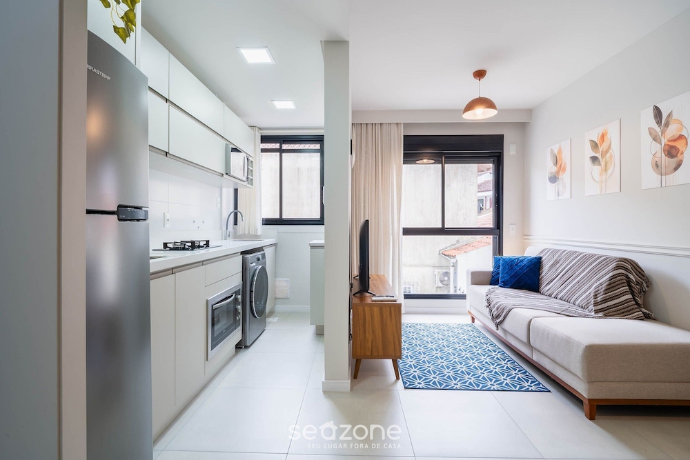 ECH - Apartments Near Beira-mar Norte in Floripa