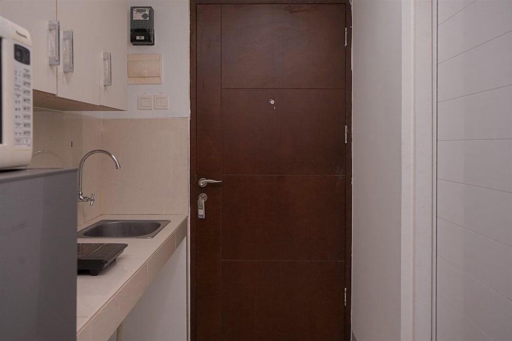 Cozy Studio Apartment Springwood Residence Tangerang