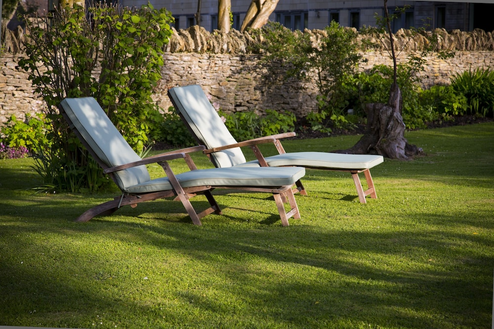 Yeovil Vacations - Lanes Hotel - Property Image 6