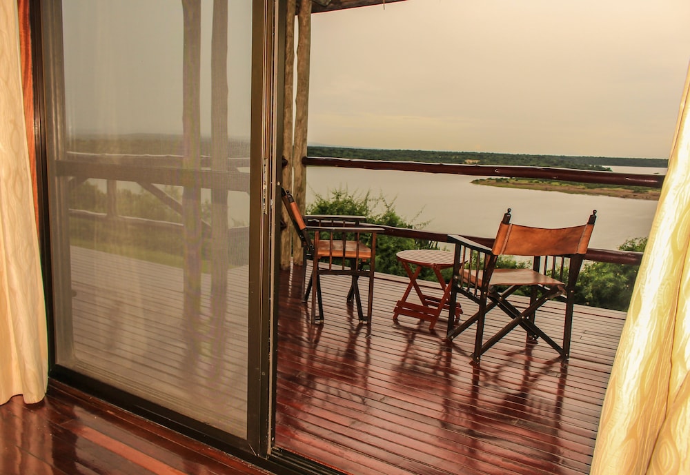 Mweya Safari Lodge