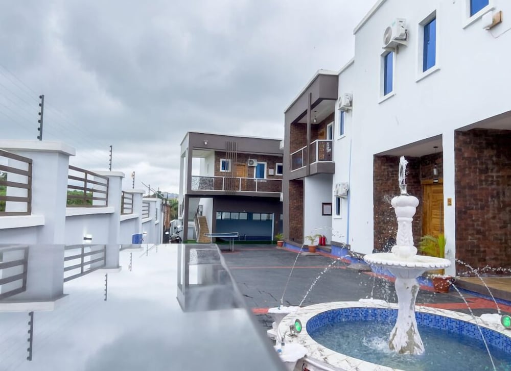 Meraki Apartments