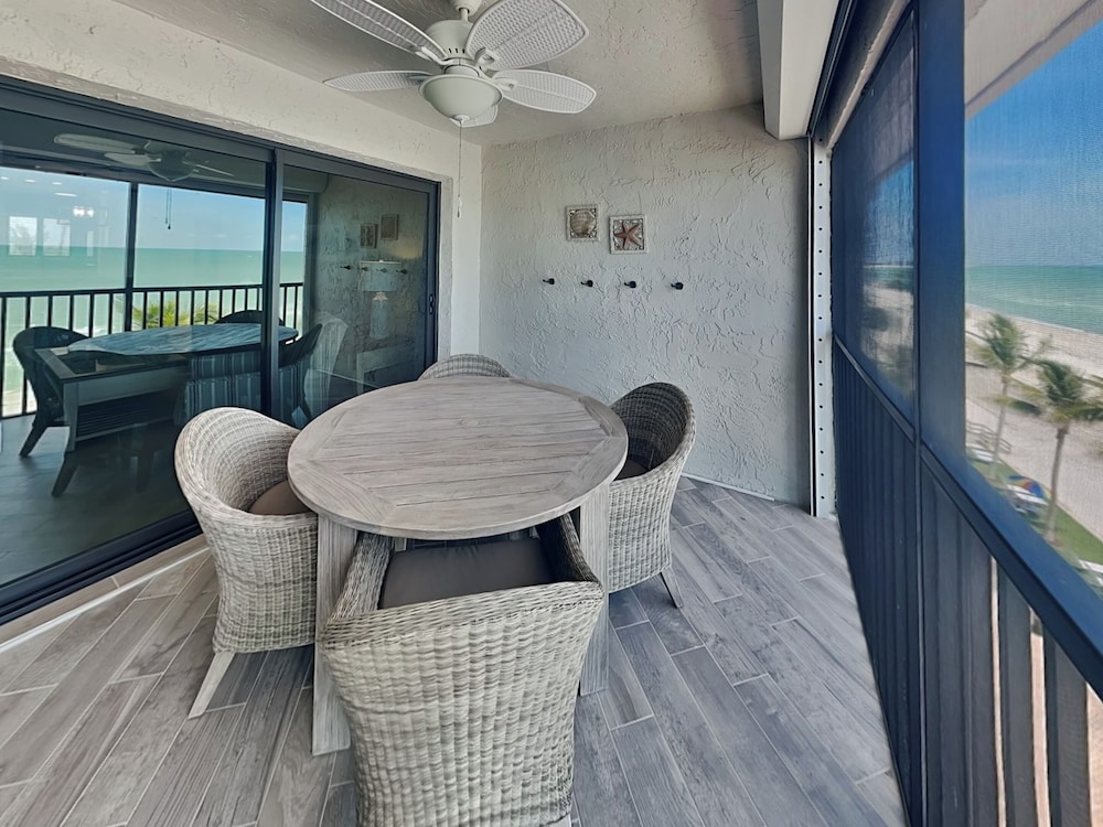 Seaside 5 by Distinctive Beach Rentals