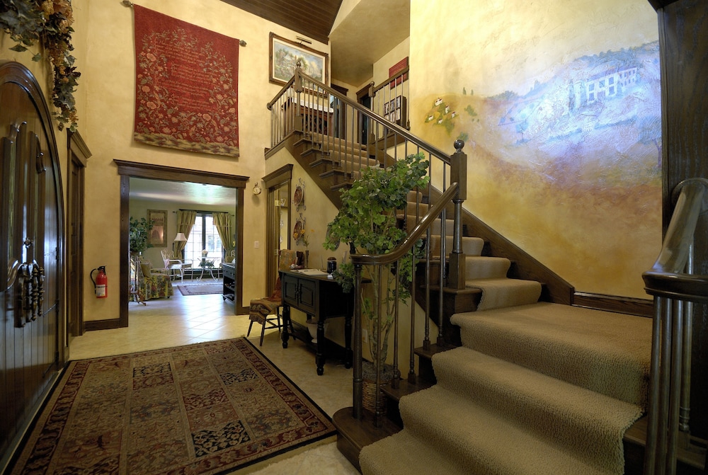 The Roost Bed and Breakfast